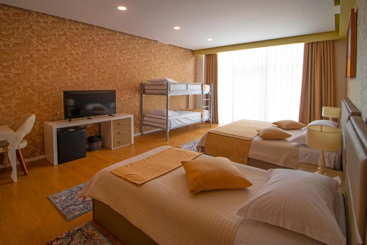 Nbt Hotel Reps Kukes Esterno foto